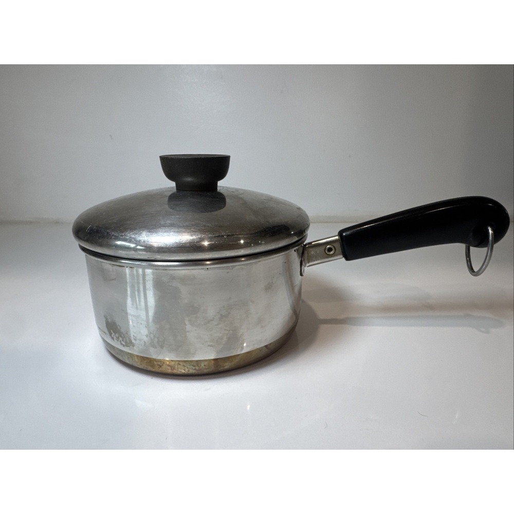 Revere Ware 1801 Copper Bottom Stainless 5.5 inch saucepan with lid 1 quart VTG